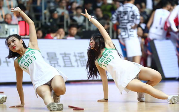 CBA传来洛夫顿 陶汉林 周琦 胡金秋新消息